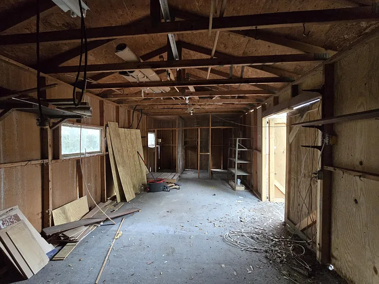 776 Kenyon Ave — Photo 27
