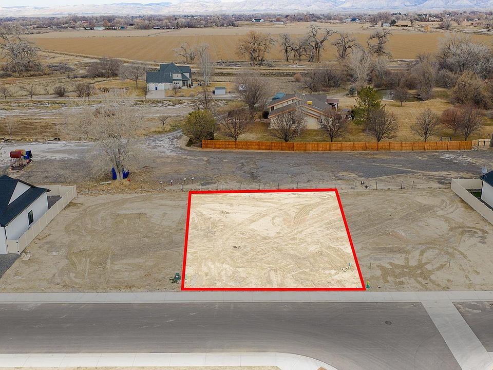 2nd image of 2360 Honeycrisp Dr