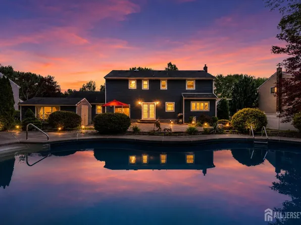 35 Norman Ln, Old Bridge, NJ 08857