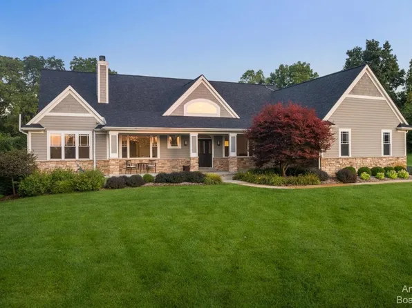 1209 Overidge View Ct, Ann Arbor, MI 48103