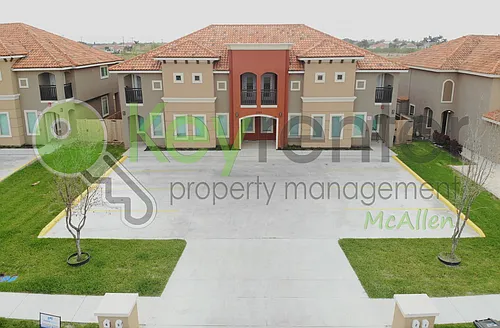 1204 E Ridge Rd #1 Photo 1