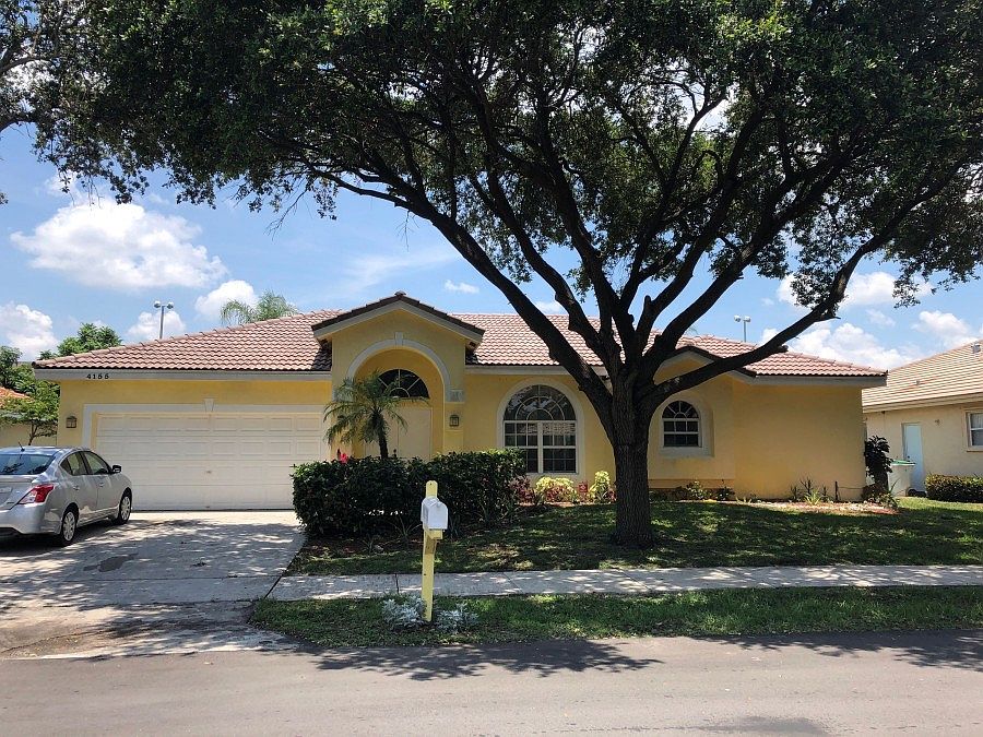 1st image of 4155 NW 59th St