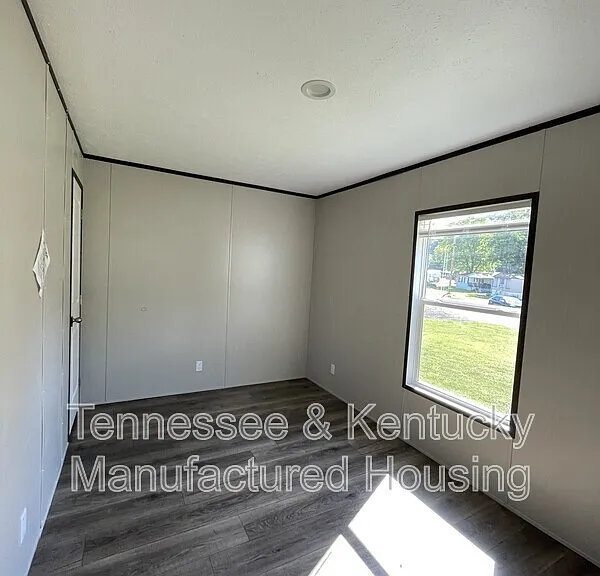 106 Cumberland Ln — Photo 4