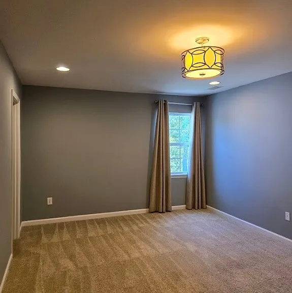 4801 Thornhurst St — Photo 15