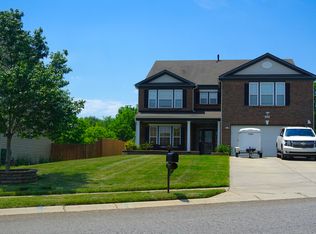 321 Farm Springs Dr, Mount Holly, NC 28120