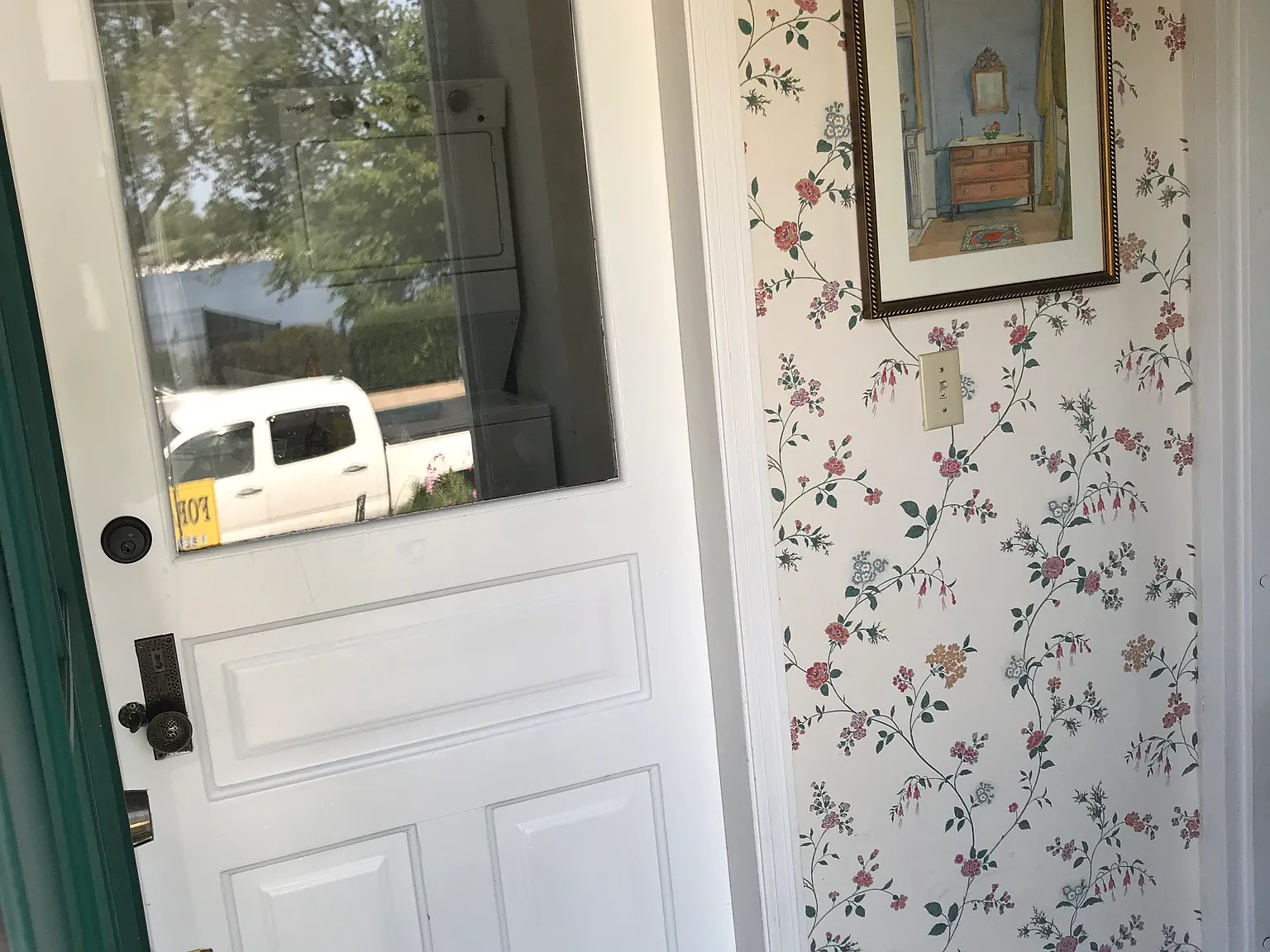 1 bed, 700 sqft, $1,950 — Photo 2