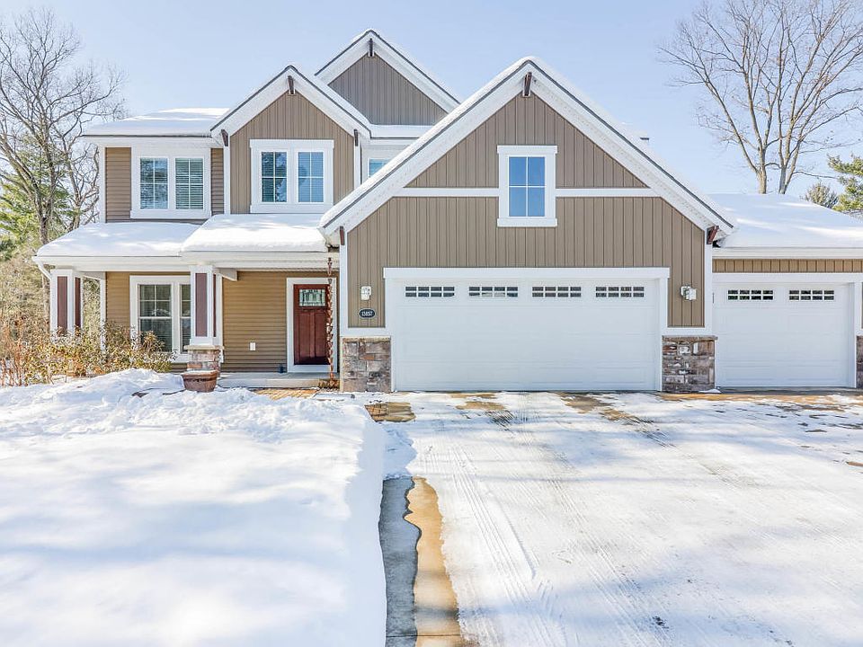 1st image of 13857 Devonshire Ln