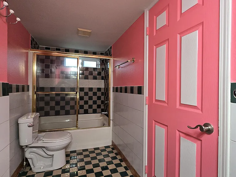 4241 S Kenyon St #B — Photo 24