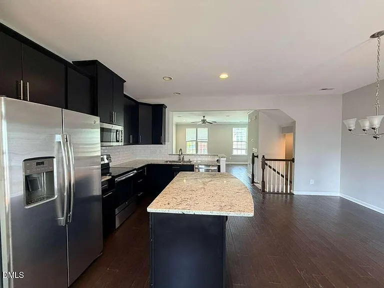 112 Brier Summit Pl — Photo 9