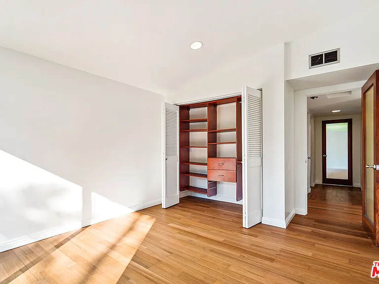 30725 Manzano Dr — Photo 39