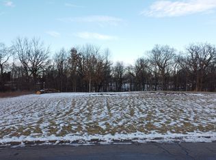 2481 N 4249th Rd, Sheridan, IL 60551