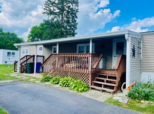 10 Narragansett Rd, East Hartford, CT 06118