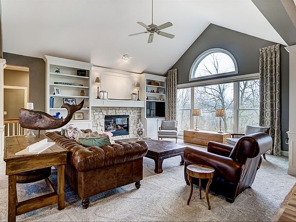 2nd image of 4203 Westridge Dr