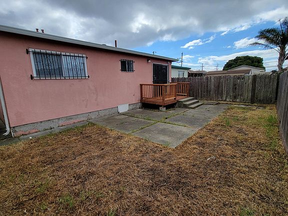 4th image of 533 S 22nd St
