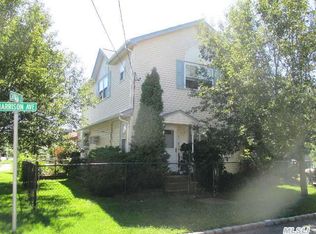 221 Harrison Ave, Bethpage, NY 11714