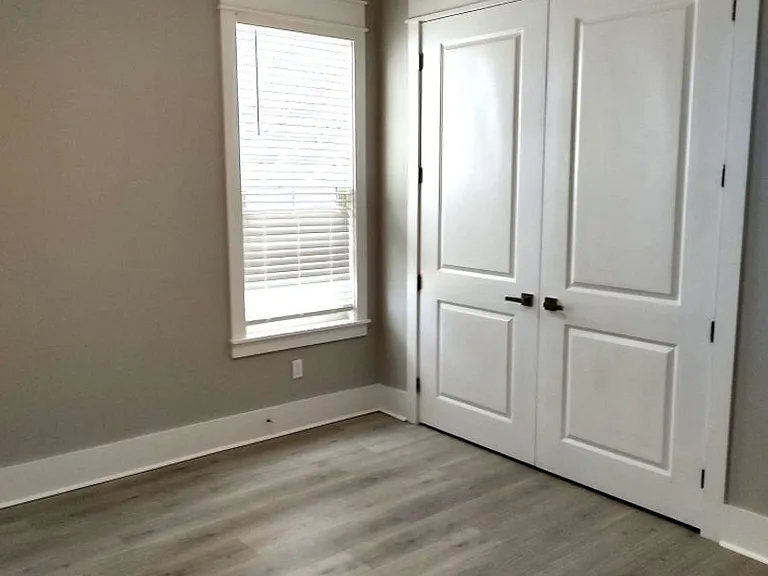 4088 Biltmore Ave — Photo 16