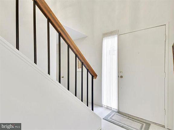 5th image of 9501 Ash Hollow Pl