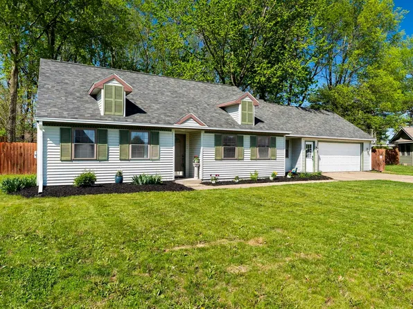 202 Heritage Dr, Delphi, IN 46923