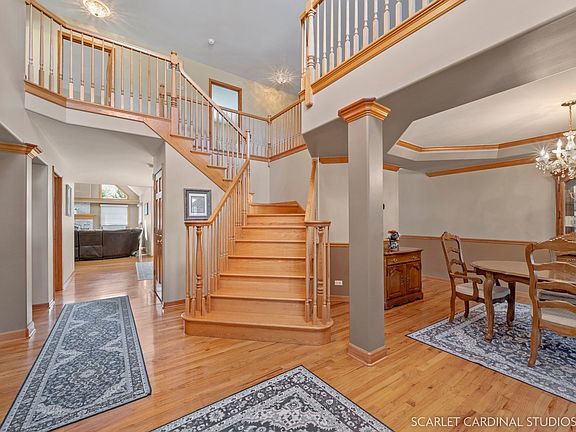 3rd image of 12144 Winterberry Ln