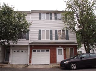 202 Ilyssa Way, Staten Island, NY 10312