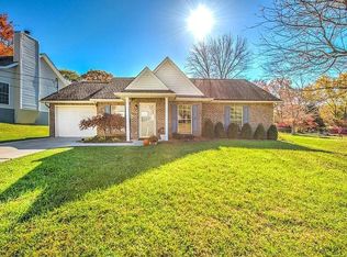 4356 Walnut Ridge Ln, Knoxville, TN 37921