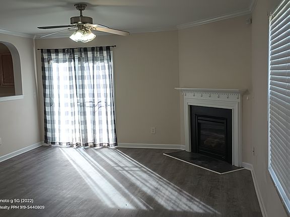 3rd image of 3714 Mountain Brook Cir