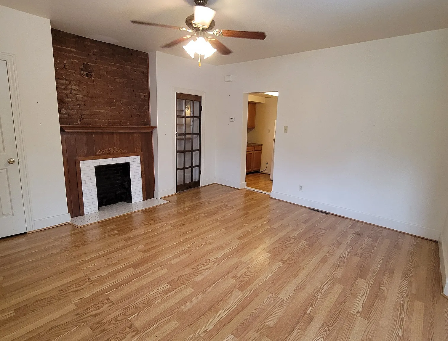816 Montague Road - 1 — Photo 3