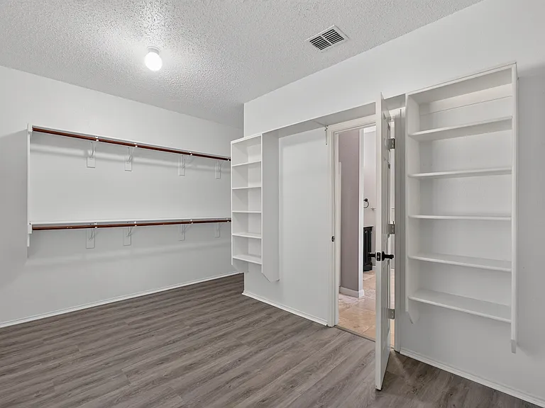 1531 Timber Ridge Dr — Photo 29