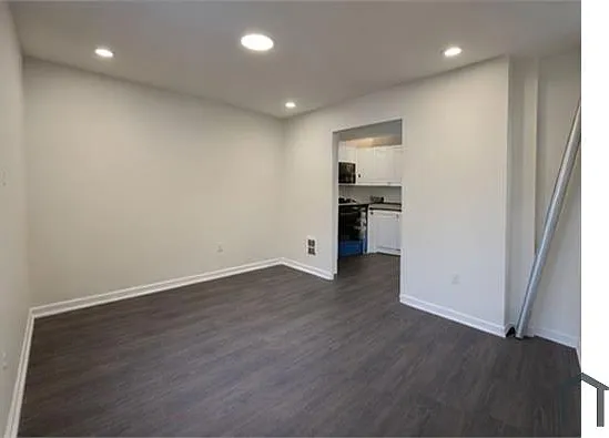1215 W Wingohocking St #2 — Photo 17