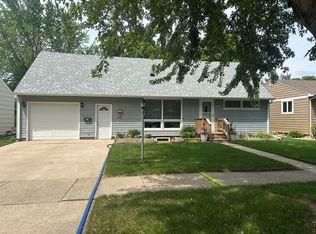 659 14th St SW, Huron, SD 57350