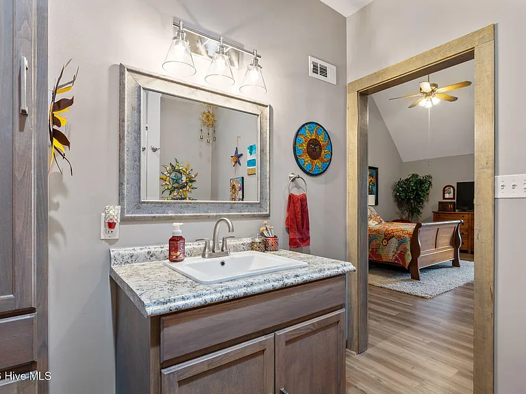101 Ole Field Cir #C — Photo 34