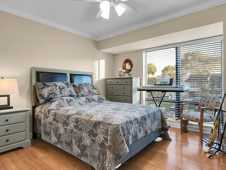 22860 Ironwedge Dr — Photo 19