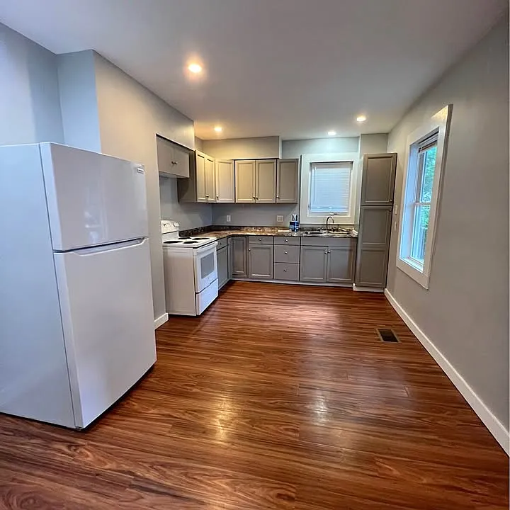 29-31 Elm St