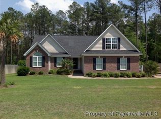 4519 Storm Cat Ln, Hope Mills, NC 28348