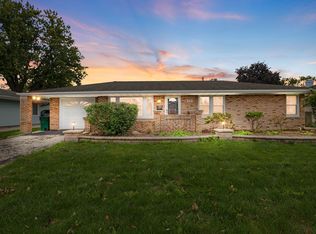 1037 E 7th St, Lockport, IL 60441