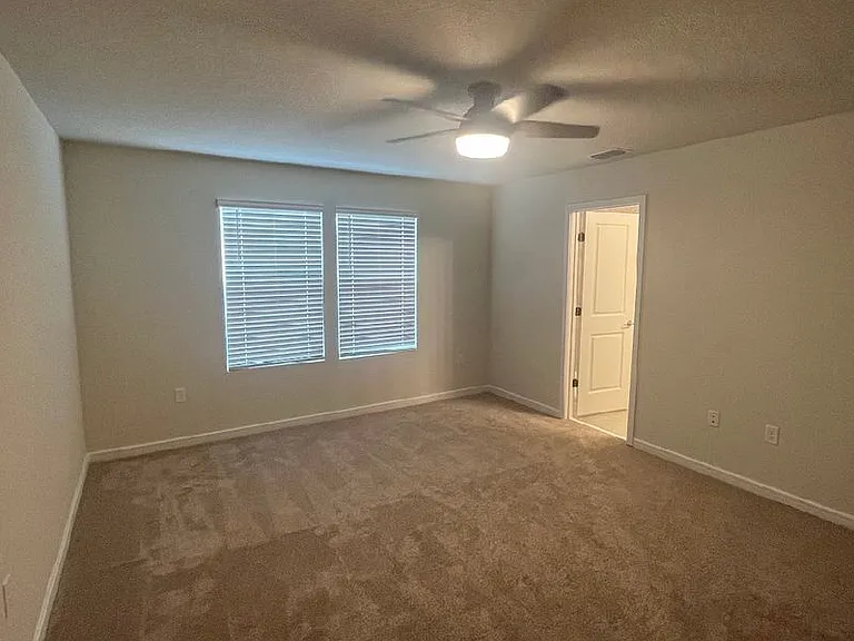 3074 Green Park Dr — Photo 14