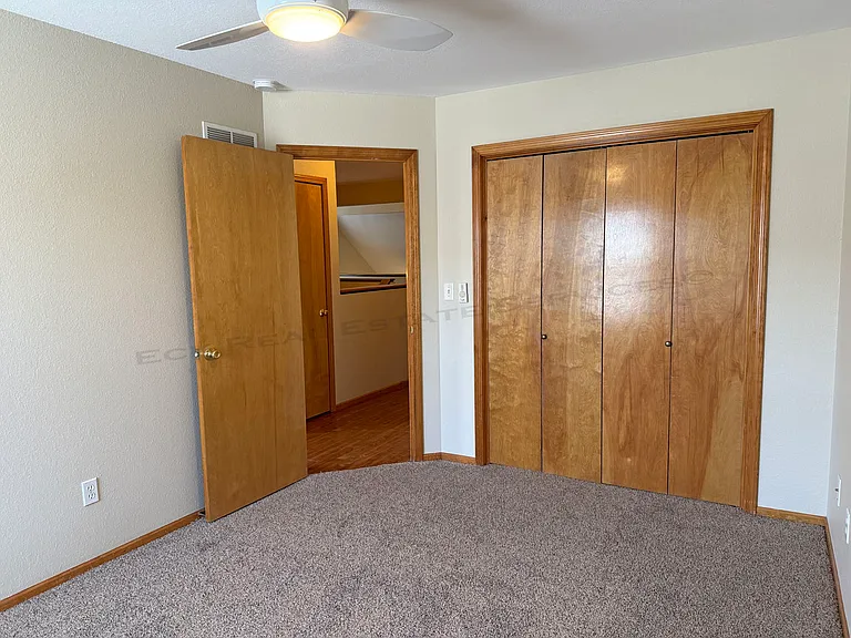 2759 Grand Cir — Photo 16