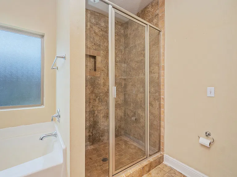 3927 Tuscany Way — Photo 12
