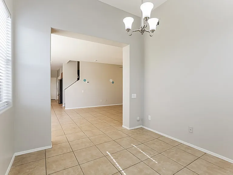 8423 W Vernon Ave #113 — Photo 6