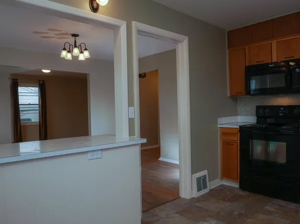 1528 Clark Ave, Billings, MT 59102