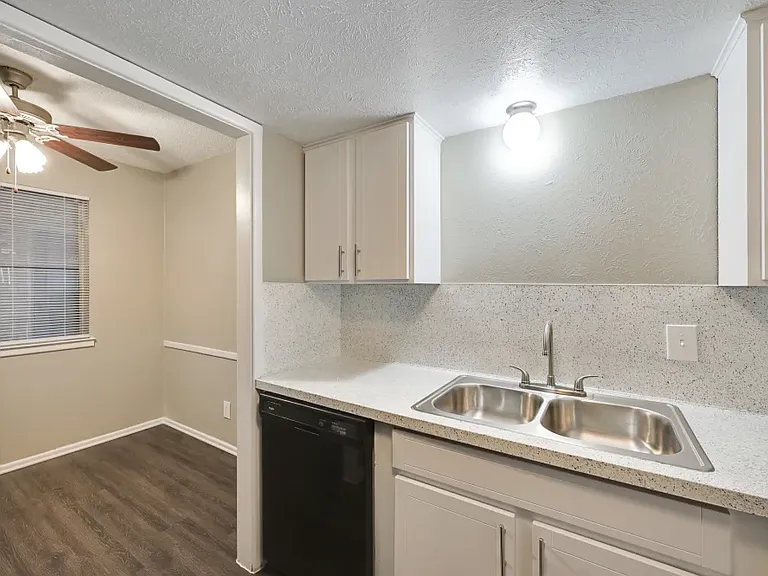Franciscan Apartment Homes — Photo 7