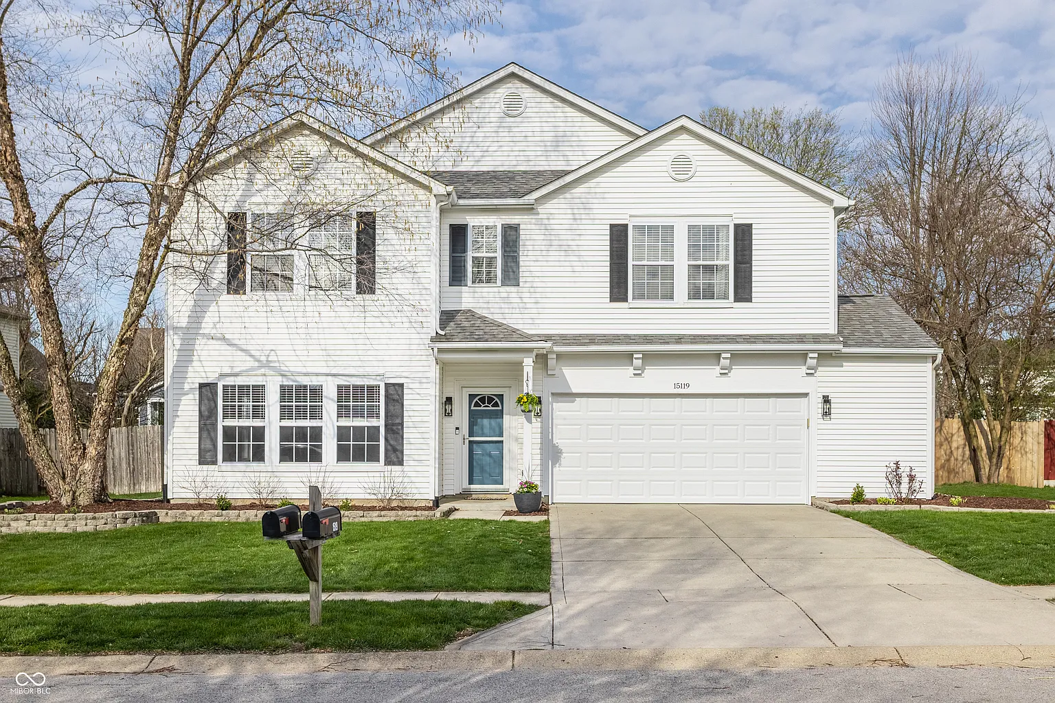 15119 Porchester Dr photo 1