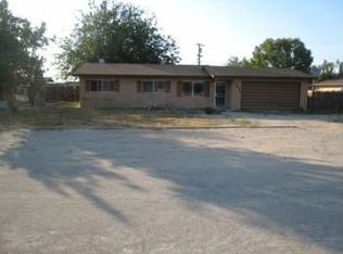 27510 Pine St, Taft, CA 93268