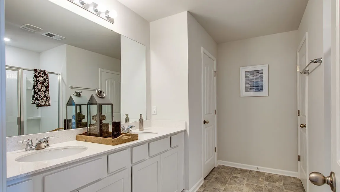 3 bed, 1474 sqft, $1,950 — Photo 2