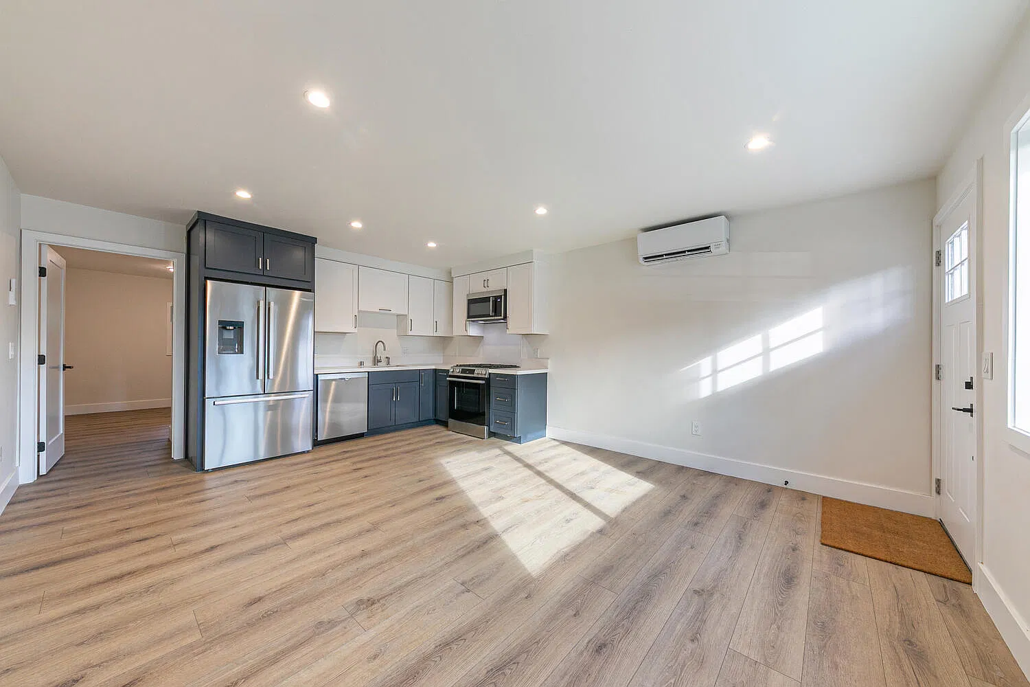 1 bed, 550 sqft, $1,850 — Photo 4