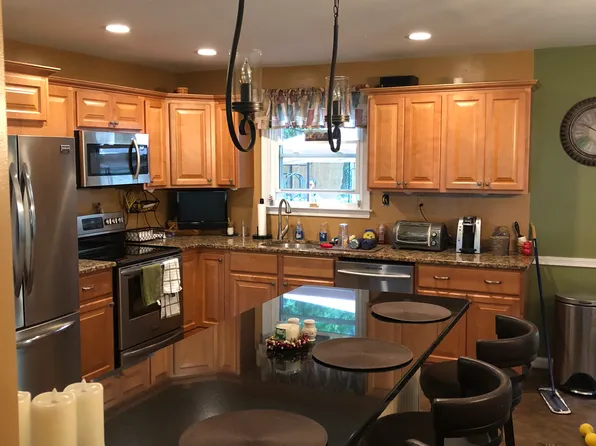 942 General Nash Dr, Lansdale, PA 19446