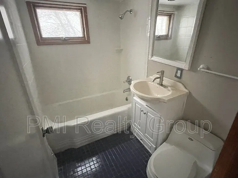 25561 Tungsten Rd — Photo 20