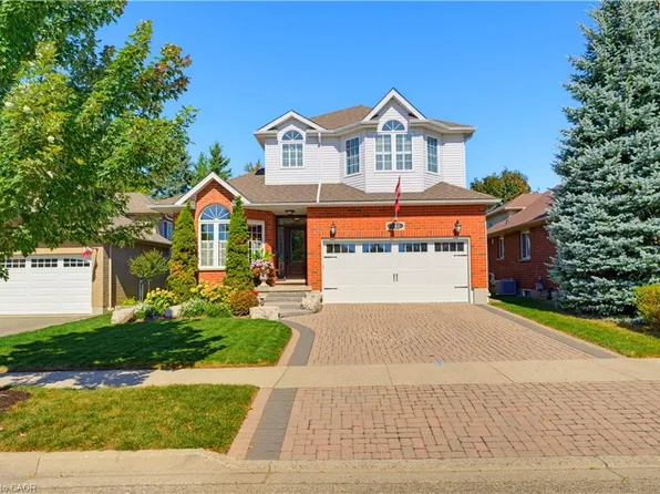 247 Fern Cres, Waterloo, ON N2V 2P9