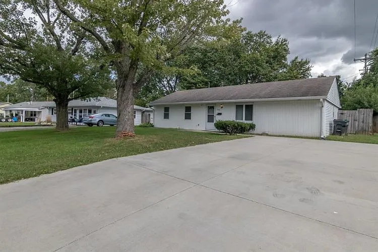 173 Lynwood Dr photo 1