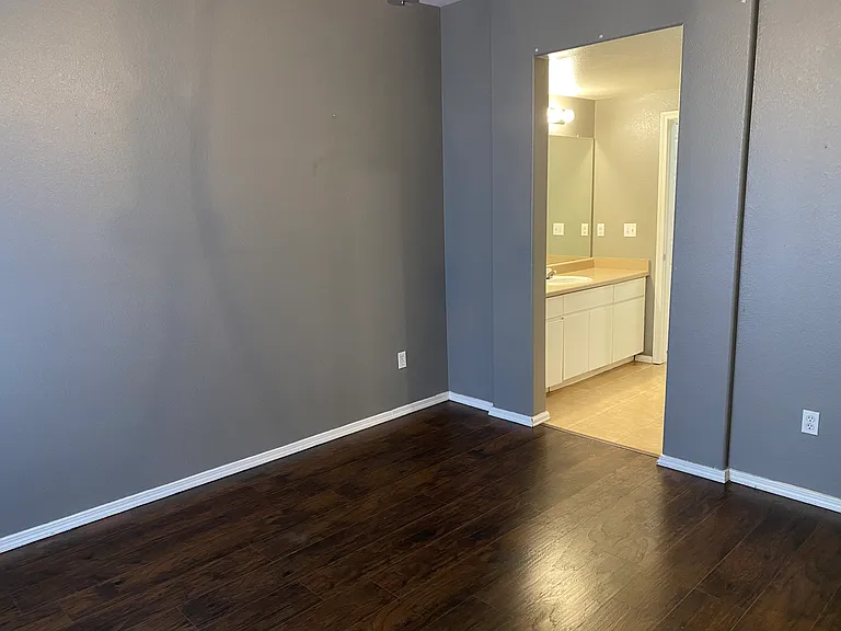 Master bedroom/ master bath